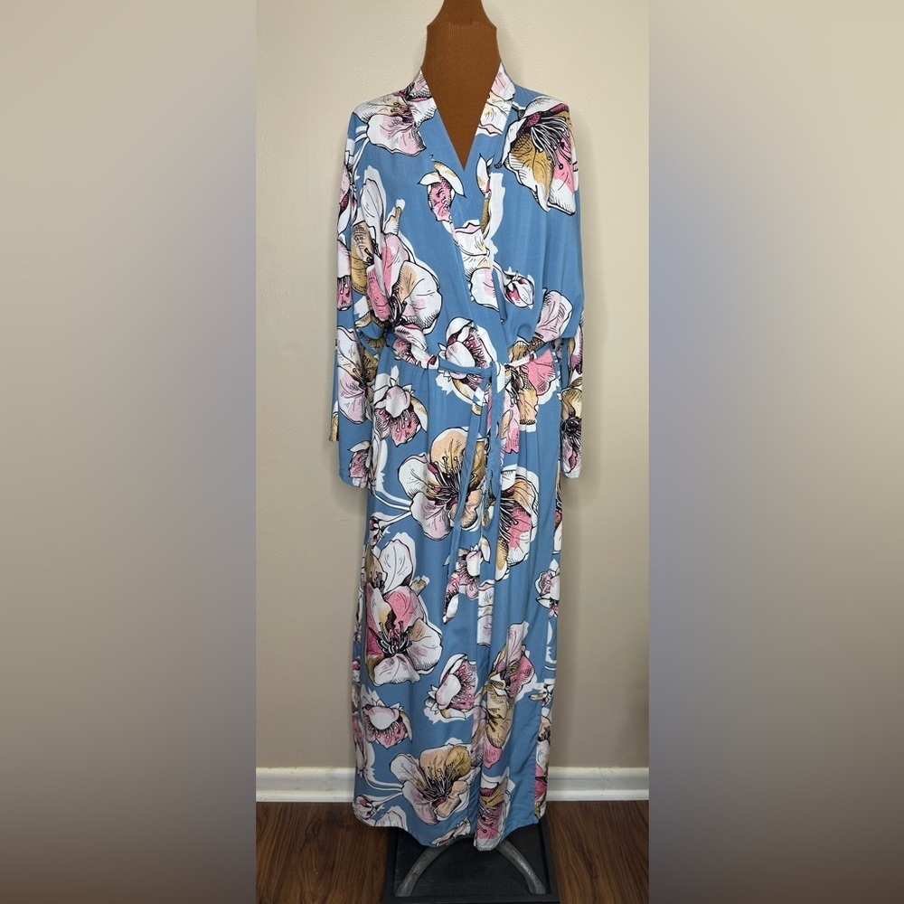 Day of Blossom Full Length Floral Blue Kimono Robe Tie Front Size M/L